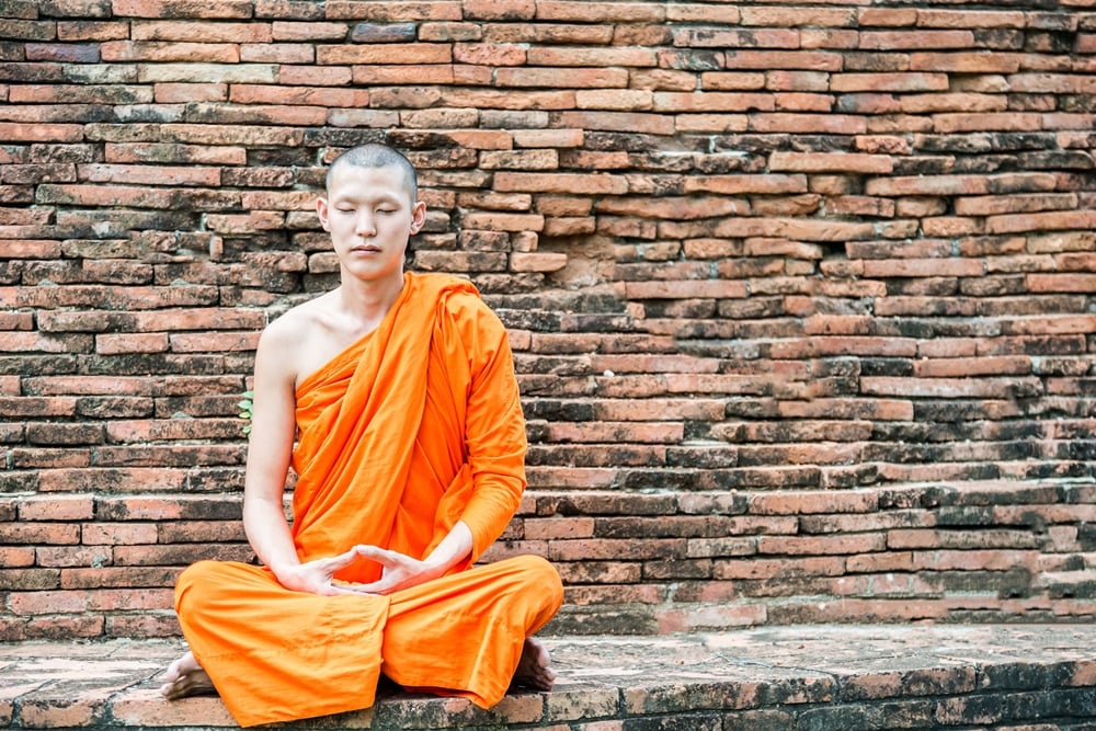แพทย์เตือนต้อหิน ภัยเงียบในพระสงฆ์ thaihealth