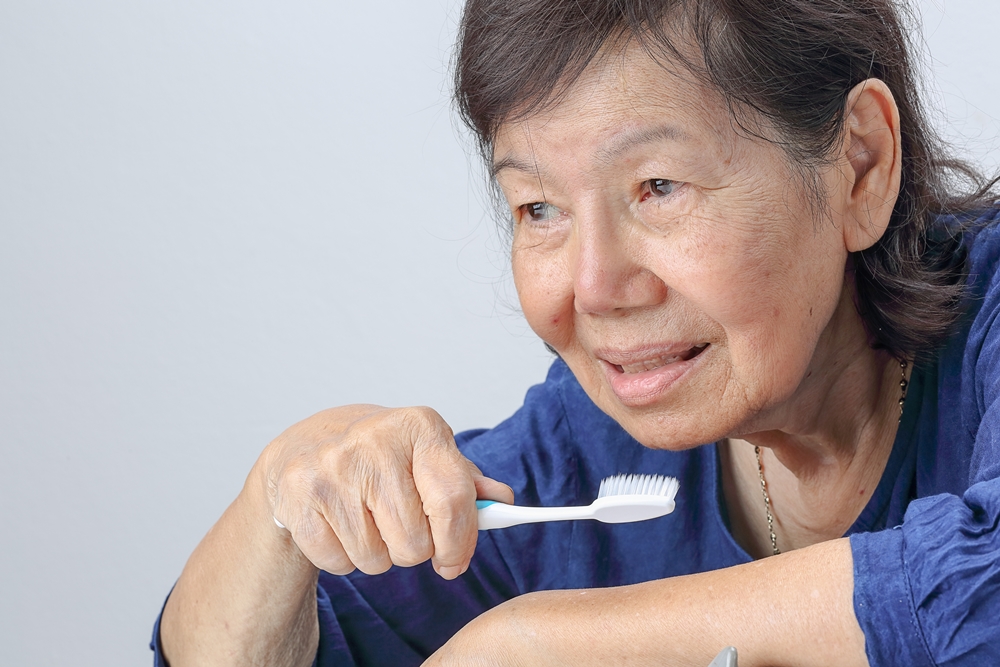 สสจ.สมุทรปราการ แนะสุขภาพฟันดีในผู้สูงอายุ thaihealth