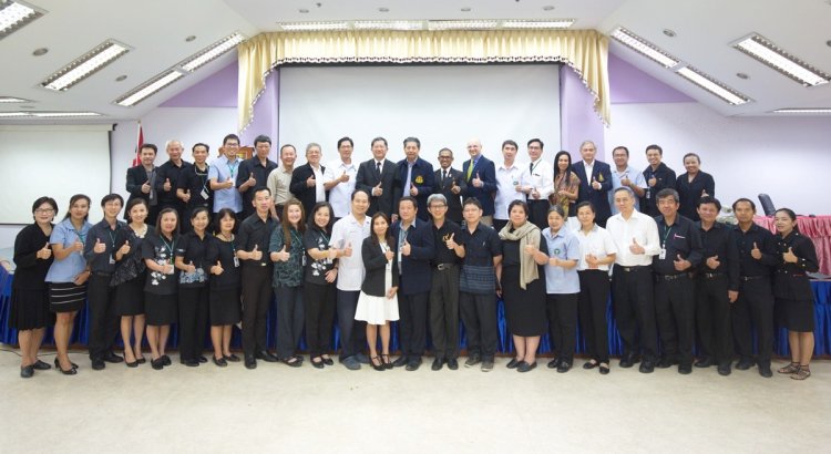 เร่งพัฒนา 'คลินิกหมอครอบครัว' ดูแล 'อาชีวศาสตร์' thaihealth