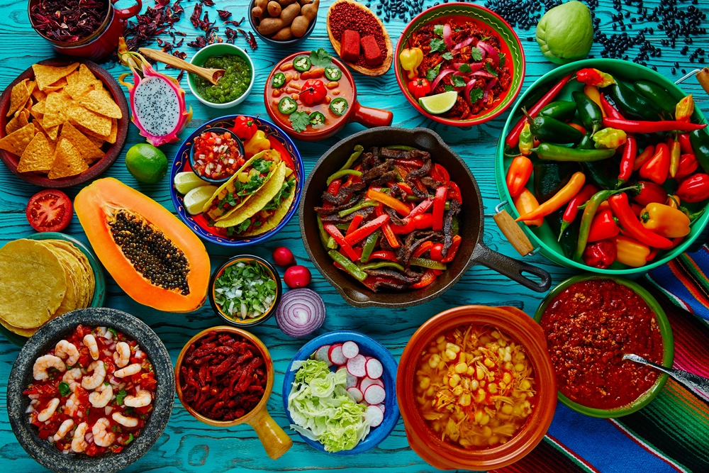 แพทย์เตือน 10 เมนูยอดฮิตฉลองปีใหม่เสี่ยงอาหารเป็นพิษ thaihealth