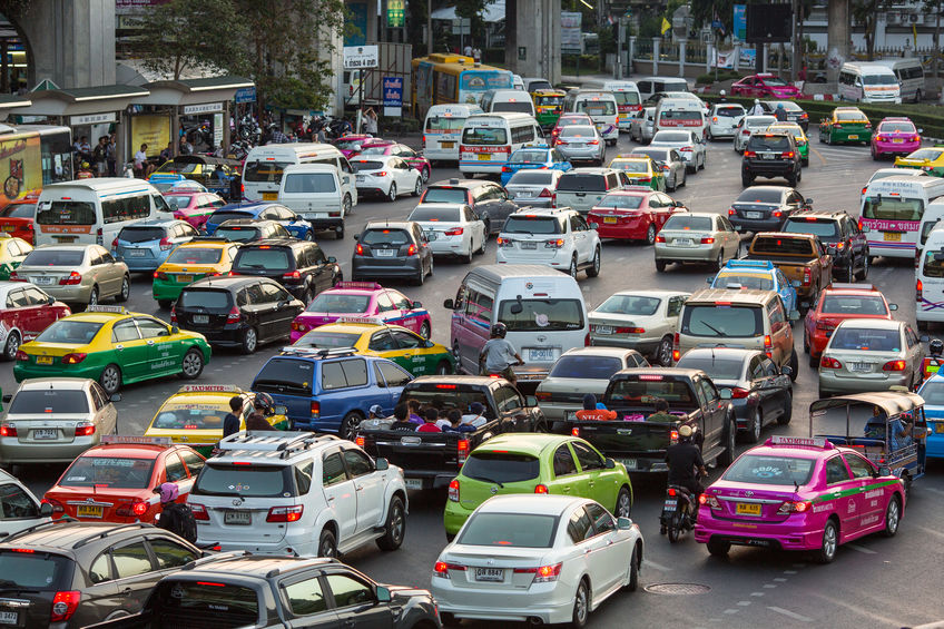 เข้มงวด ตรวจรถตู้-แท็กซี่ครบกำหนดอายุใช้งานทั่วกรุงฯ thaihealth