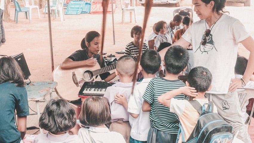 คลองเตยดีจัง กับ Music Sharing กลุ่มครูดนตรีอาสาปลูกความหวัง thaihealth