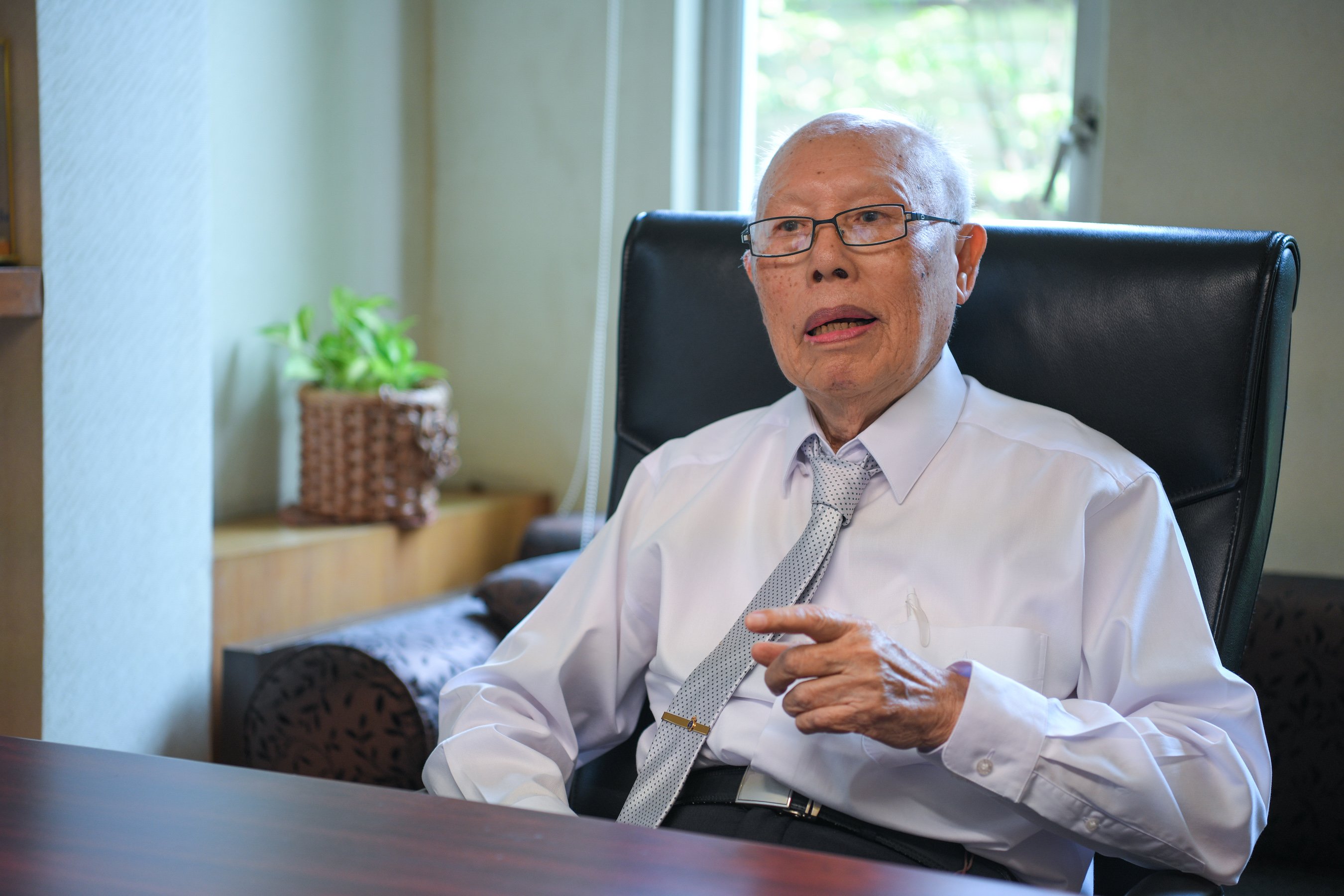'นพ.บรรลุ ศิริพานิช'แบบฉบับผู้สูงอายุ'กายดีใจเท่' thaihealth