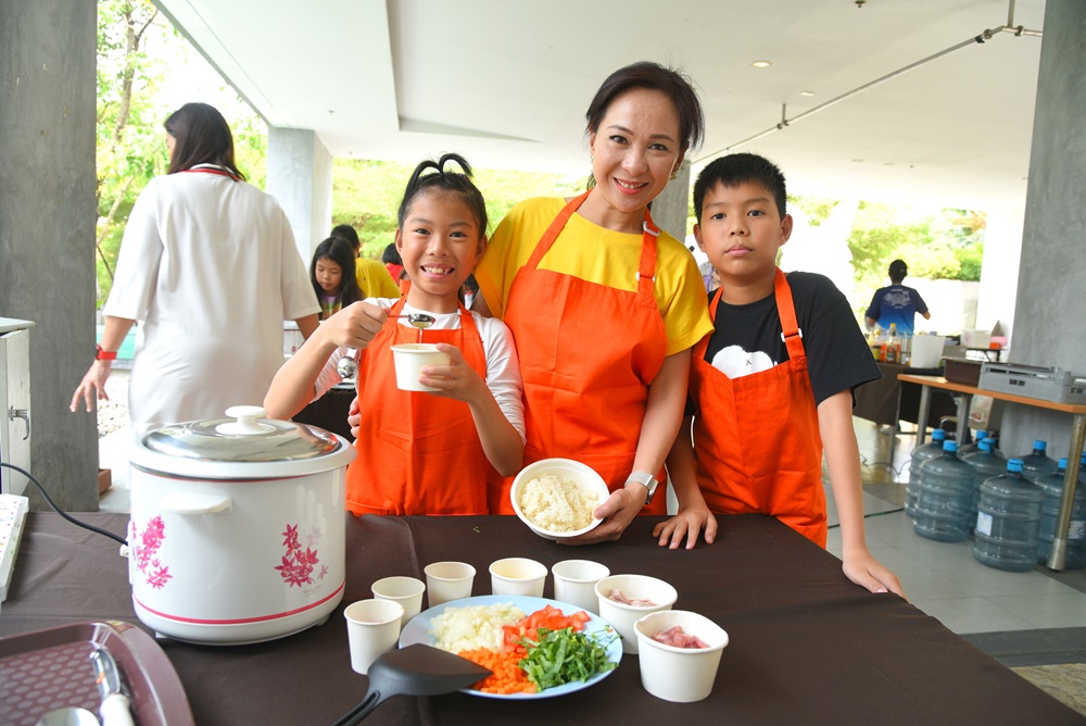 เข้าครัวด้วยกันจูเนียร์ 