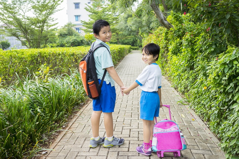 ช่วยกันปลูกฝังบุตรหลาน เดินทางไปเรียนปลอดภัย thaihealth