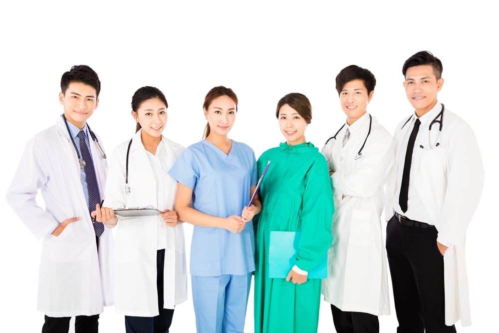 สธ.ส่งทีมแพทย์ดูแลสุขภาพผู้แสวงบุญชาวไทย  thaihealth