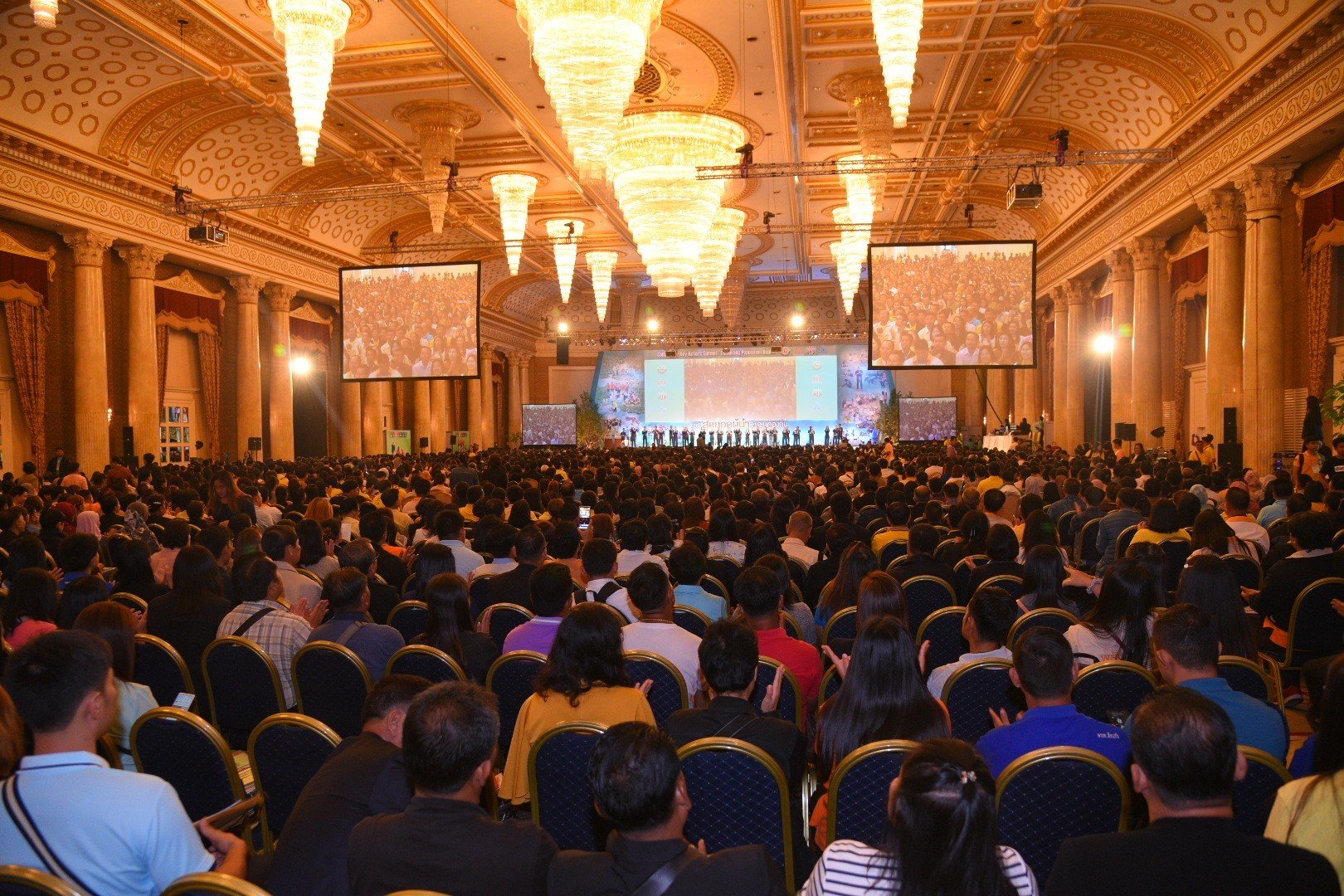 เปิดเวทีสุดยอดผู้นำท้องถิ่น สร้างสุขภาวะ 13 กลุ่ม thaihealth