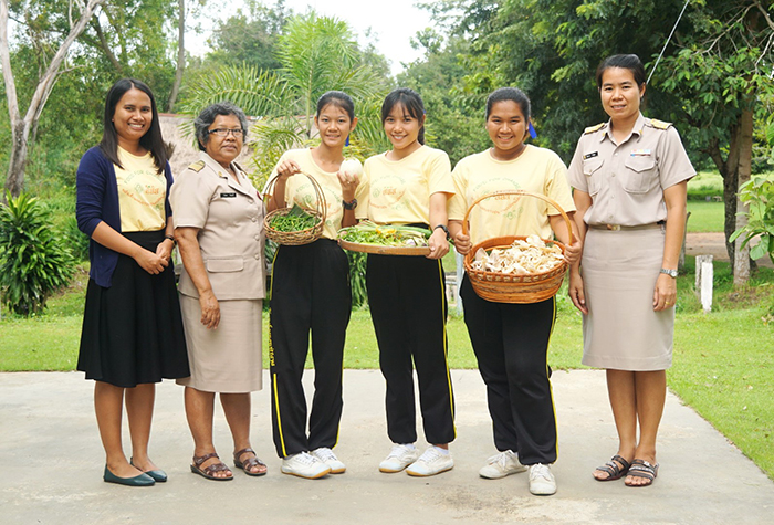 กาบเชิง รณรงค์สุขภาวะชุมชนสถานศึกษาปลอดผลไม้ดอง thaihealth