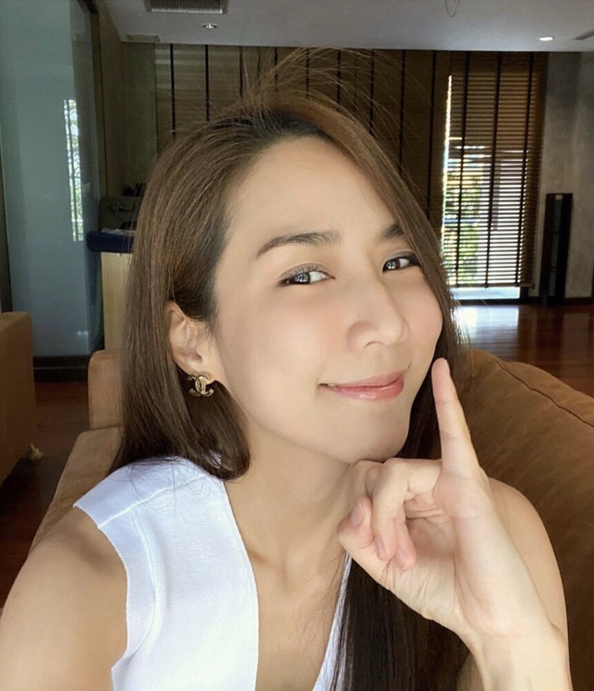 สัญญาว่าจะอยู่บ้าน ดารา นักร้อง ร่วมโพสต์ชวนคนไทยอยู่บ้านหยุดเชื้อ ช่วยชาติ thaihealth