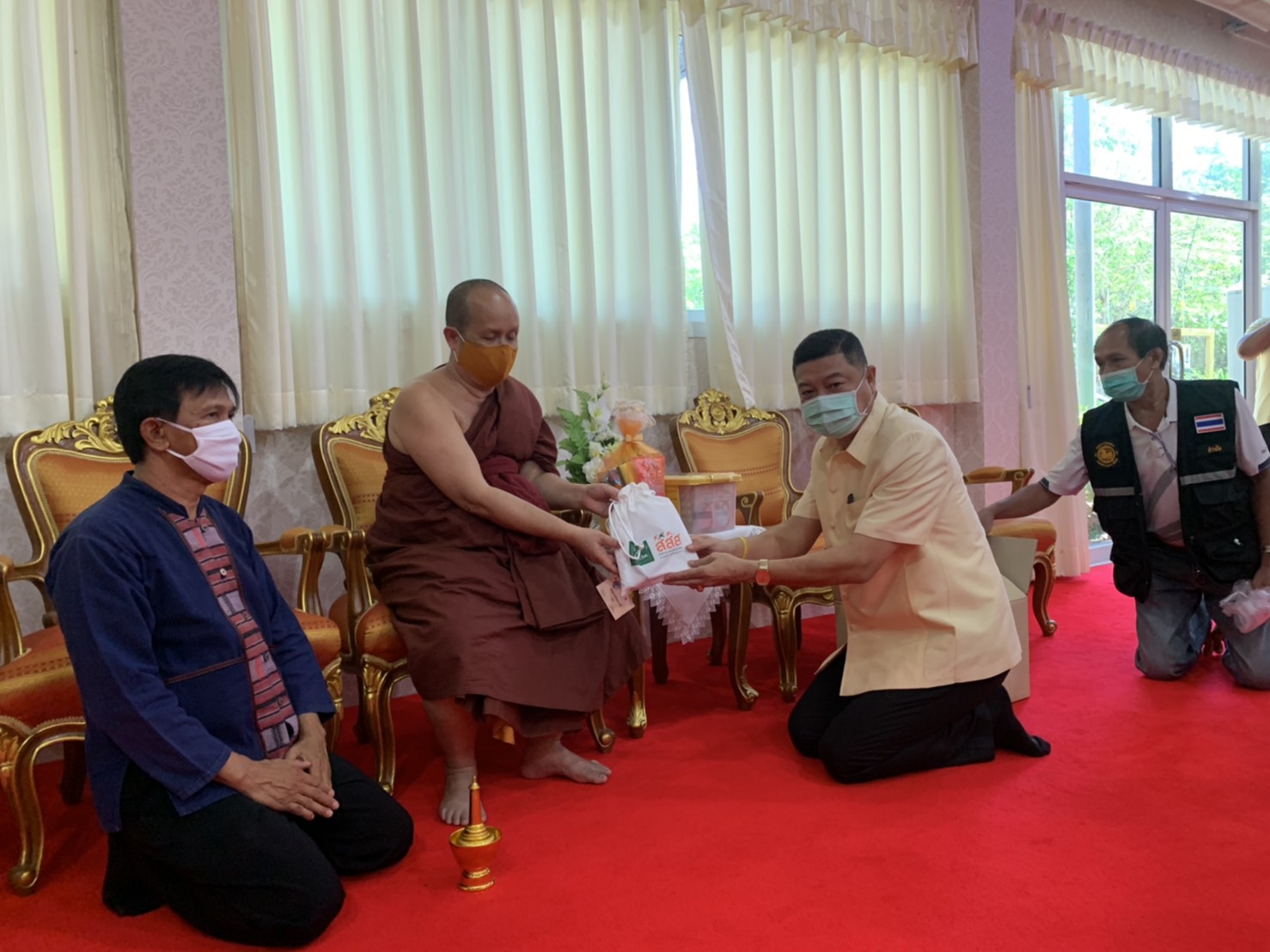 ส่งชุดเครื่องมือสุขภาวะ ถึงมือชุมชนป้องกันโควิด-19 thaihealth