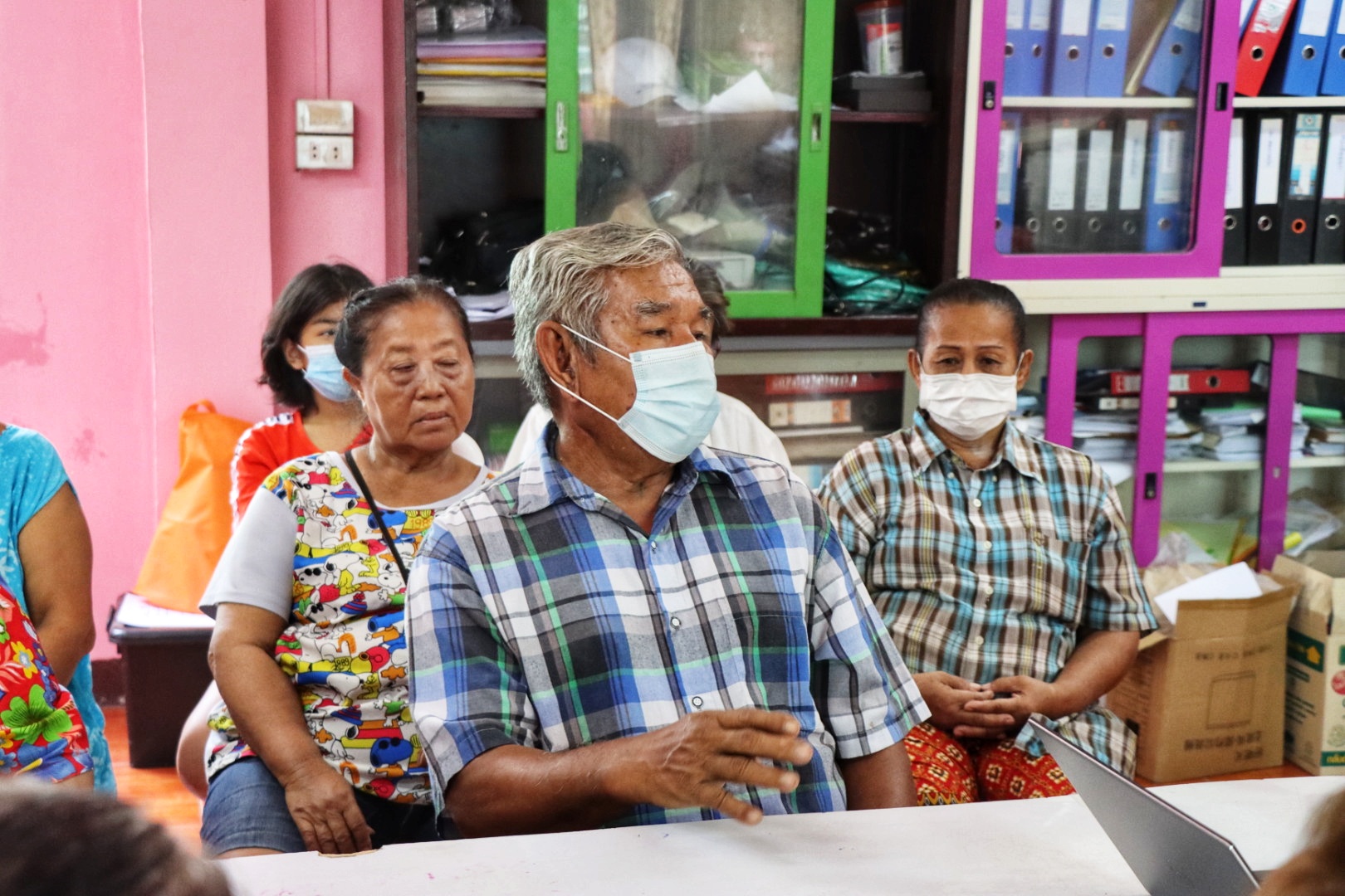 สสส. จับมือ มธ. ม.หัวเฉียว หนุน 5 ชุมชน กทม.-ปริมณฑล ทำแผนเผชิญเหตุรองรับการระบาดโควิดรอบสอง thaihealth
