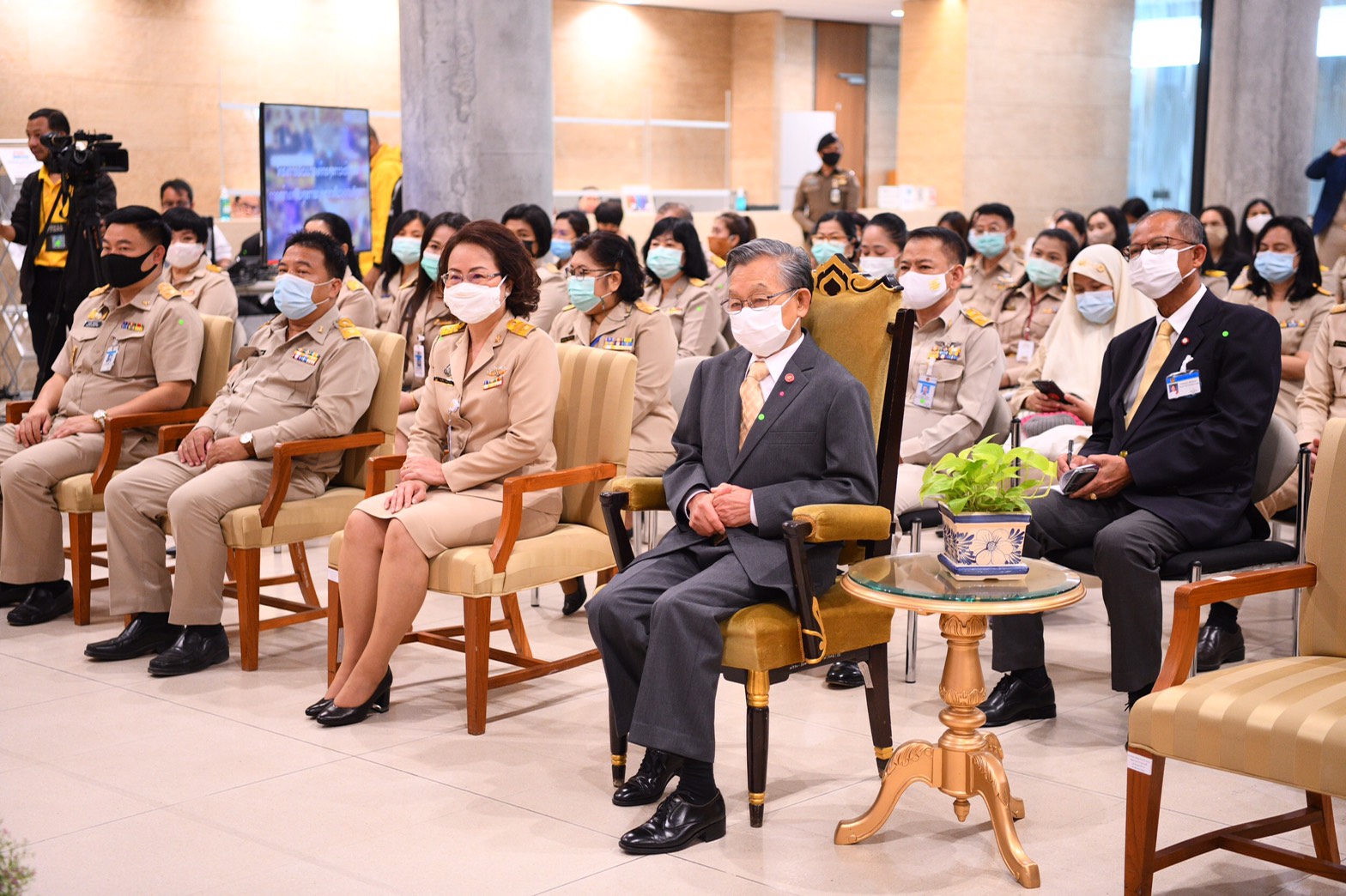 สสส.ชวนคนสภาฯ เช็คสุขภาพรับปีใหม่ thaihealth