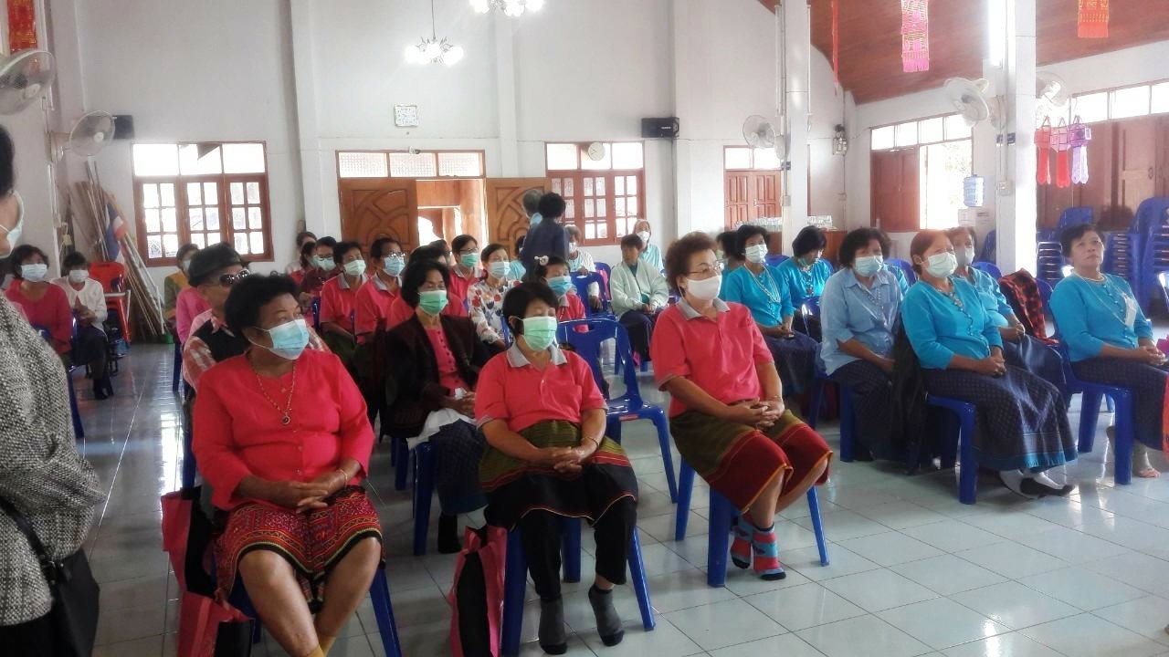 เสริมความรู้ป้องกันโควิด ในโรงเรียนผู้สูงอายุ thaihealth