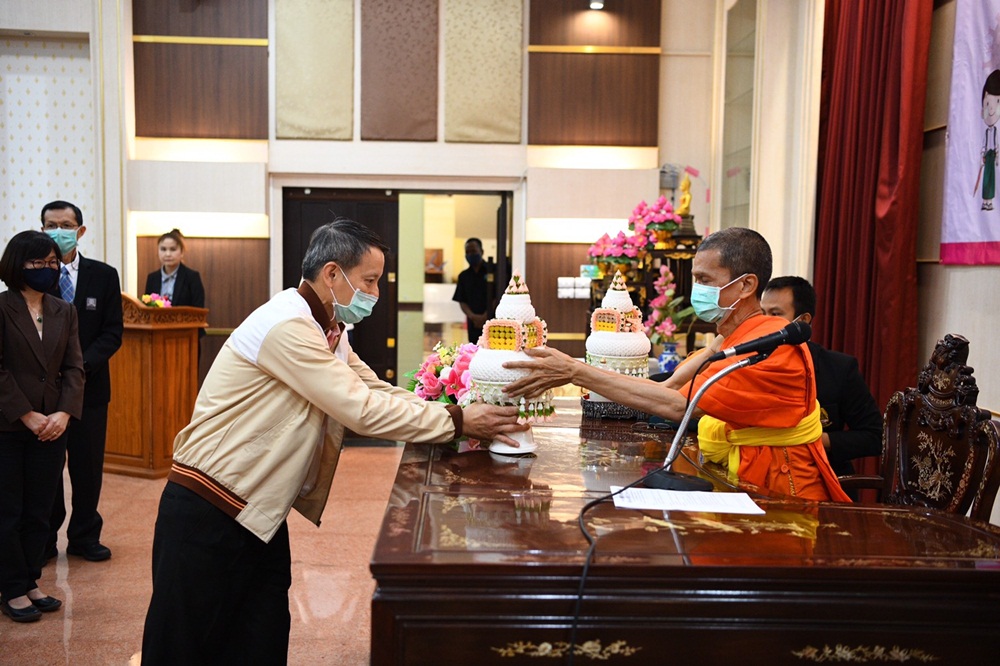 หนุนพระจิตอาสาผลิตสื่อป้องกันโควิด ช่วยแรงงานเมียนมา thaihealth