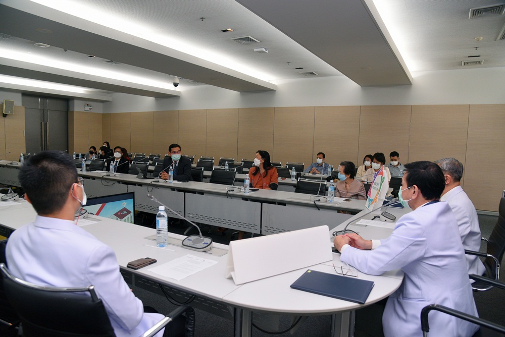 คณะแพทยศาสตร์ศิริราชพยาบาล ต้นแบบองค์กรสร้างเสริมสุขภาพ thaihealth