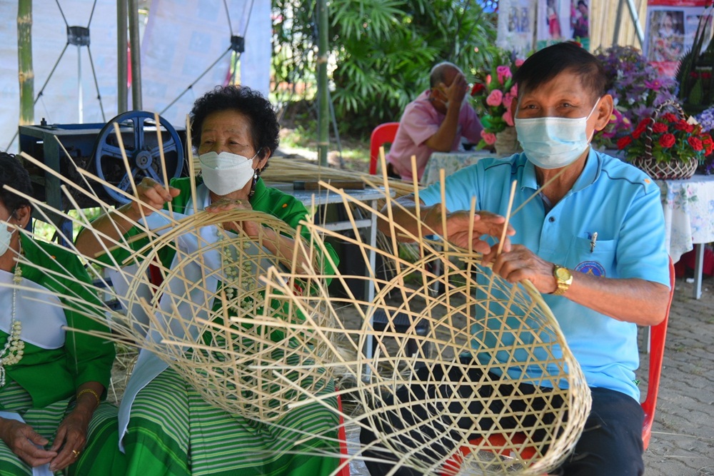 พลังสูงวัย ร่วมสร้างสังคมสุขภาวะ thaihealth
