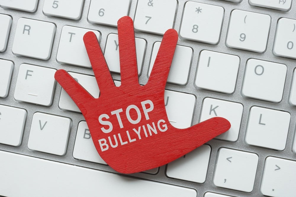 Cyberbully หยุด! ที่ปลายนิ้ว thaihealth