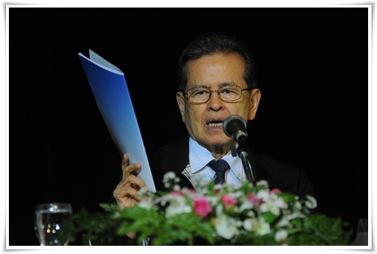 “หมอประเวศ”แนะระดมพลังนักสื่อสาร