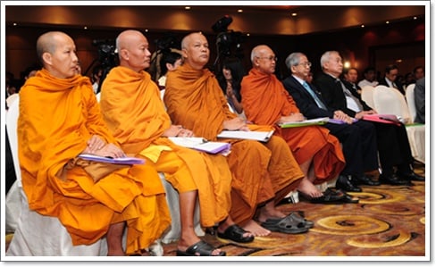 “หมอประเวศ”แนะลดเหลื่อมล้ำ