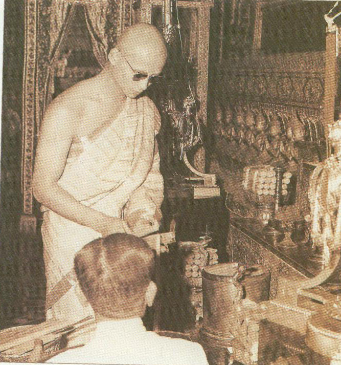 ทรงพระผนวช