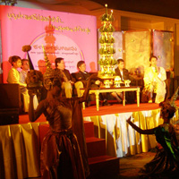 ธรรมรสบทเพลง สานชุมชนสร้างสุข