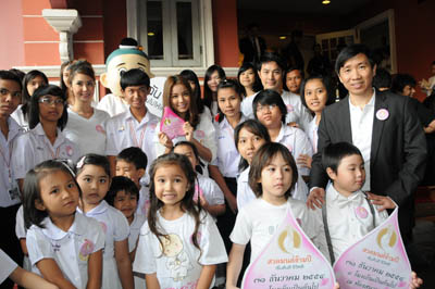 สสส.ลุย ครม. ชวนสวดมนต์ข้ามปี