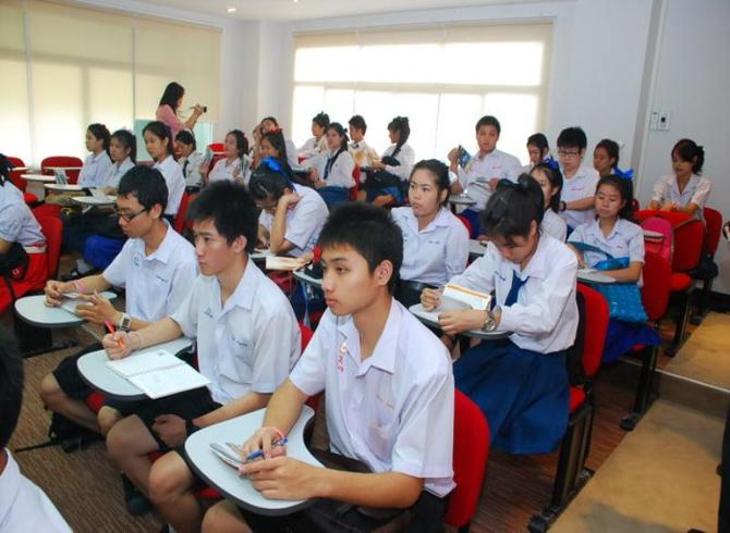 การศึกษาขั้นพื้นฐาน เน้นการประกอบอาชีพ  thaihealth