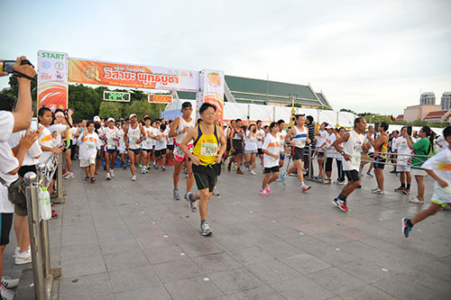 เดิน-วิ่ง วิสาขะฯ ถือศีล 5 ลดละอบายมุข thaihealth