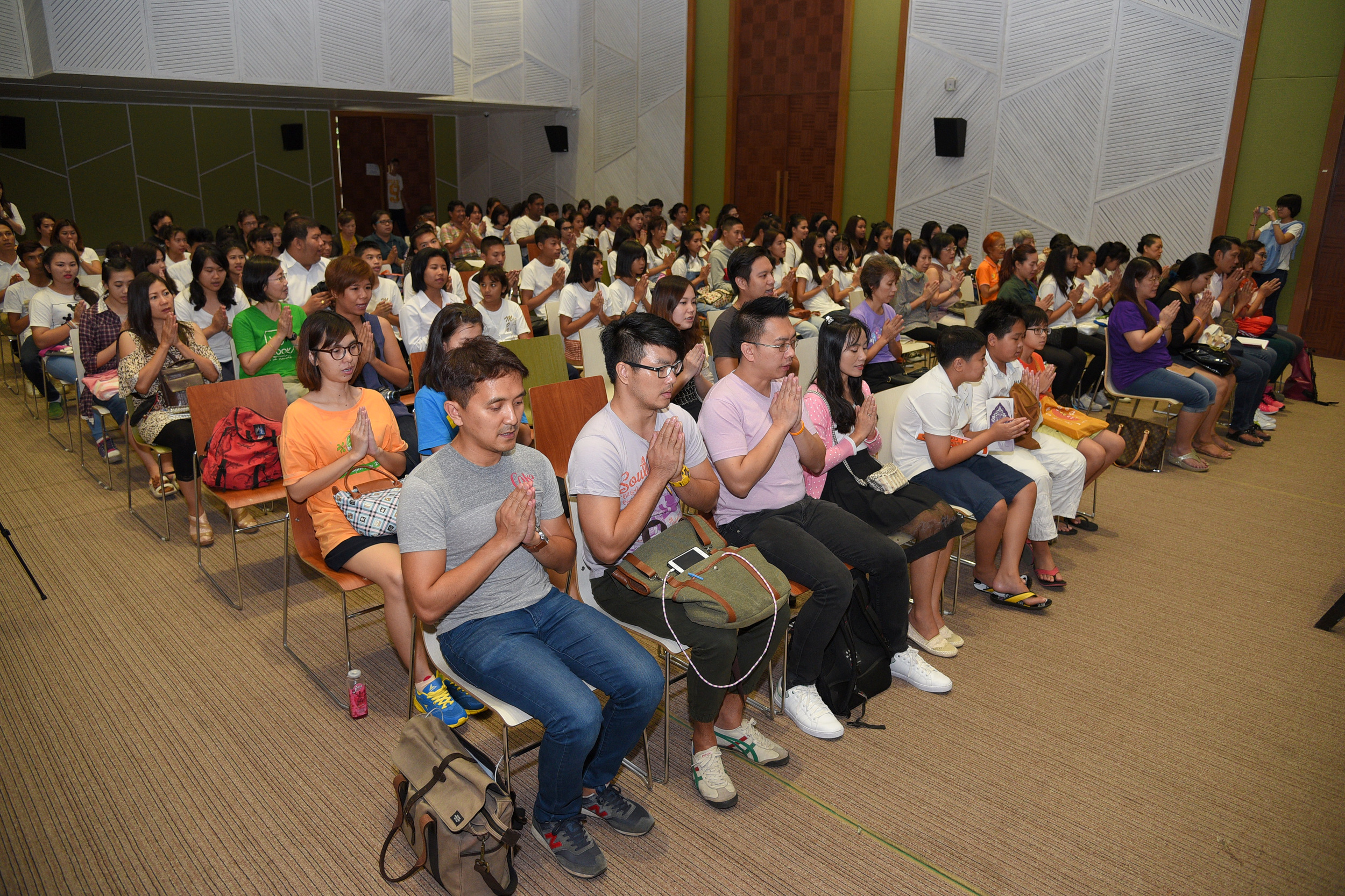 ตั้งตนอยู่ในศีล ใช้ชีวิตอย่างมีสุข thaihealth