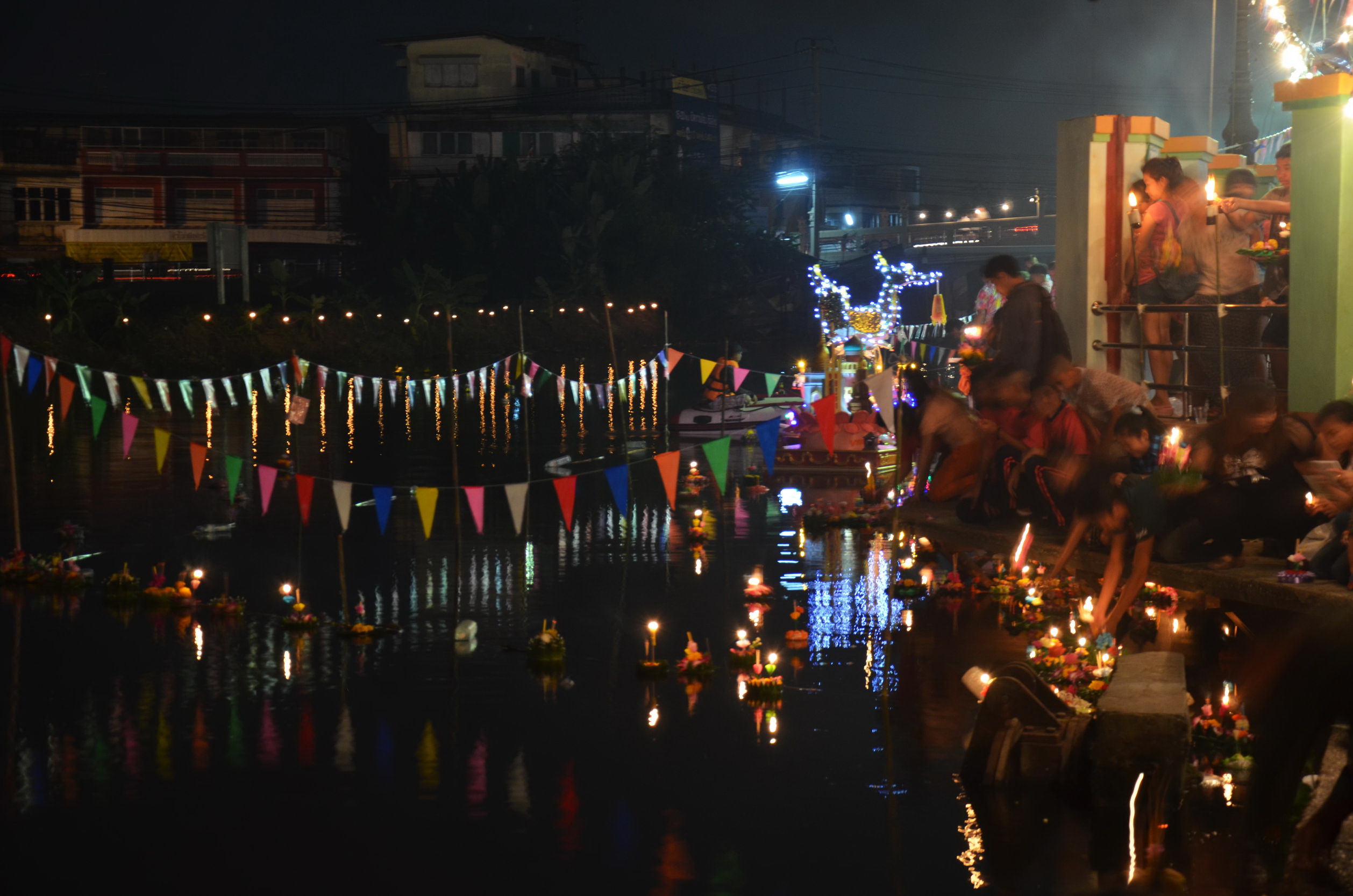 เตือนระวังการเดินเรือวันลอยกระทง  thaihealth