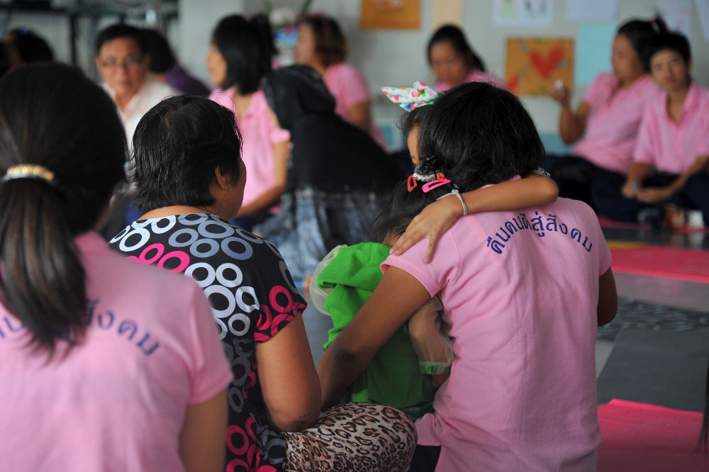 'ใจสู่ใจ' ชีวิตหลังกำแพงคุกผู้ต้องขังหญิง thaihealth