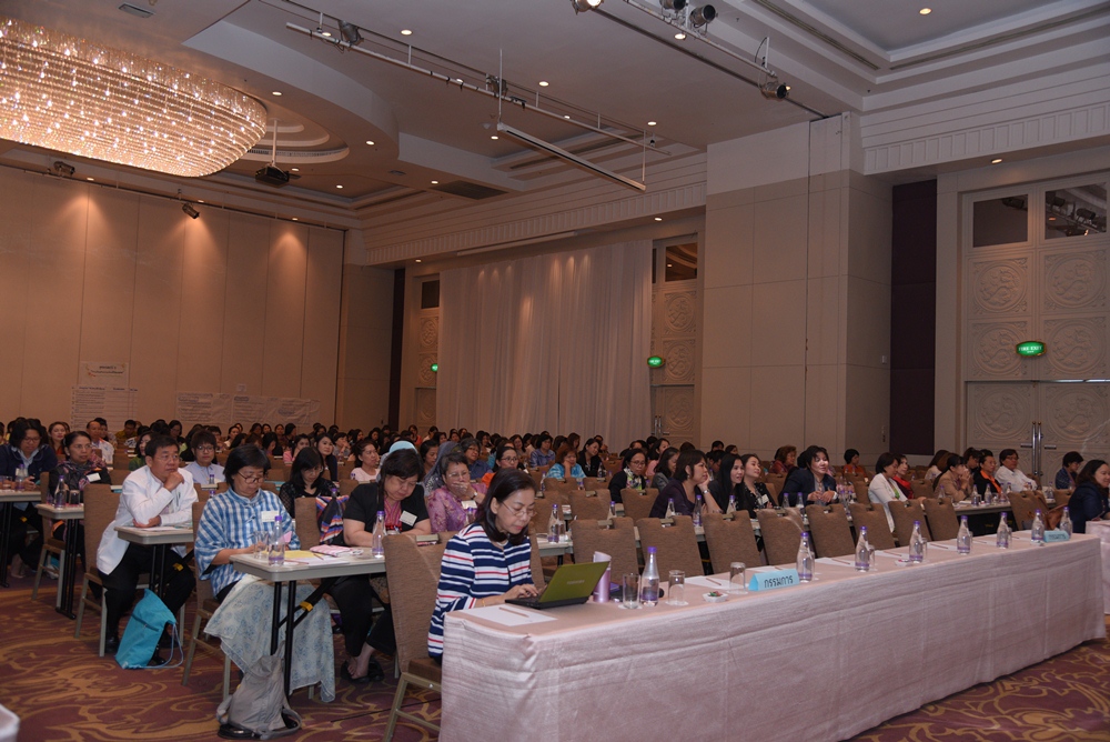 'พยาบาล' นักสร้างสุขภาพ thaihealth
