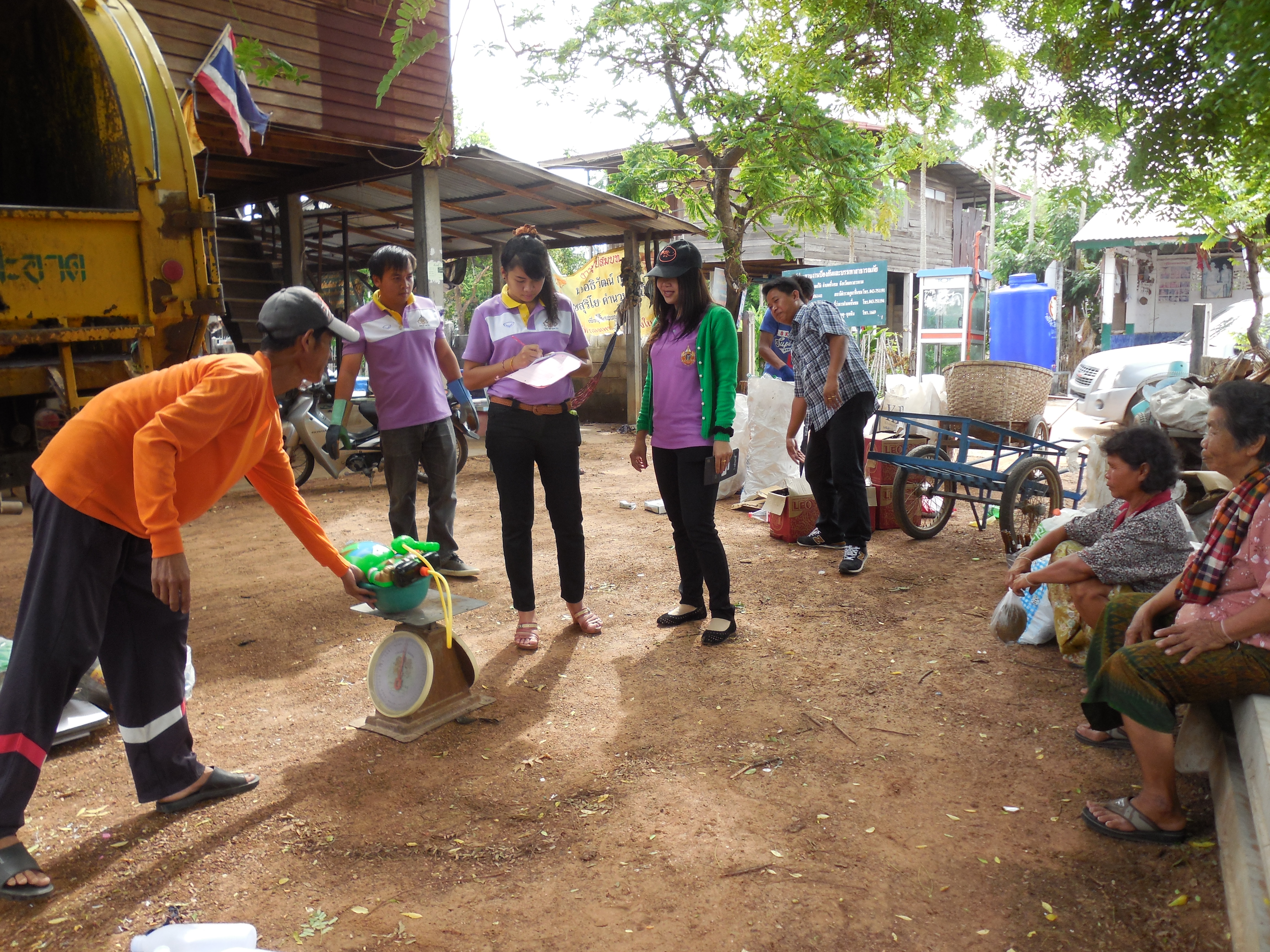 มหาสารคาม จัดมหกรรมรวมพลคนจัดการขยะ thaihealth