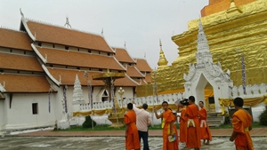 \'สามเณรมัคคุเทศก์\' เล่าขานเมืองน่าน thaihealth