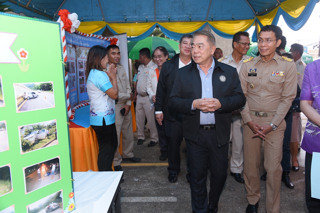 รองนายกฯ ดูงานความปลอดภัยทางถนน จ.ตรัง thaihealth