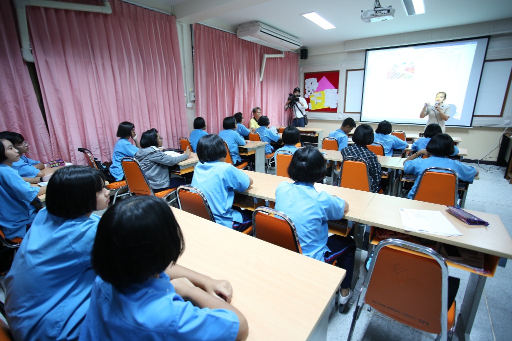 ยุติ 'แม่วัยรุ่น-ท้องวัยเรียน' thaihealth