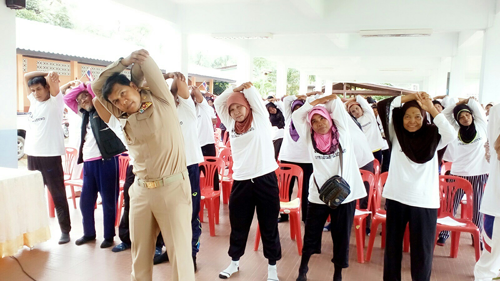 เดินตามรอยพ่อ “กายภาพบำบัดกาย สู้ภัยโรค” thaihealth