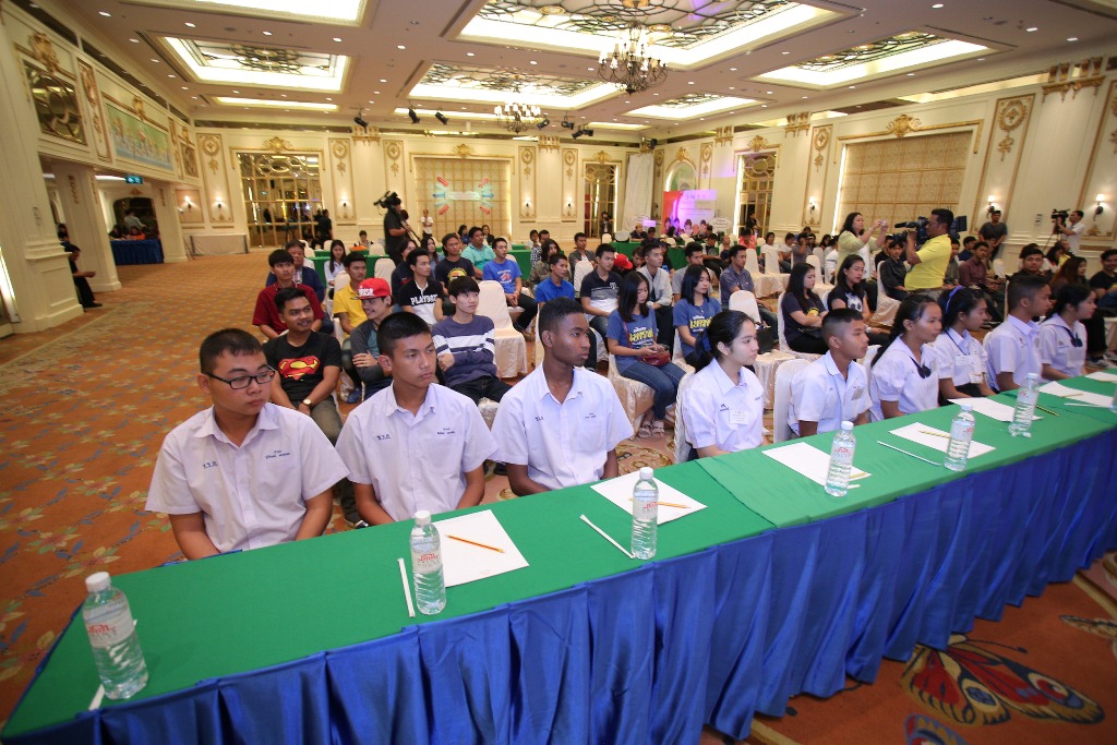 สืบสานปณิธาน 'พ่อหลวง' เยาวชนไทยไม่เป็นทาสสุรา thaihealth