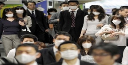 สธ.แนะรับมือโรคระบาด เหตุอากาศแปรปรวน แม้ว่าสถานการณ์โรคติดต่อของประเทศไทยจะดีขึ้นเป็นลำดับ เนื่องจากประเทศไทยมีระบบเฝ้าระวังที่ดีเป็นมาตรฐานที่สากลยอมรับรวมถึงประชาชนสามารถเข้าถึงบริการทางการแพทย์ได้อย่างทั่วถึง 