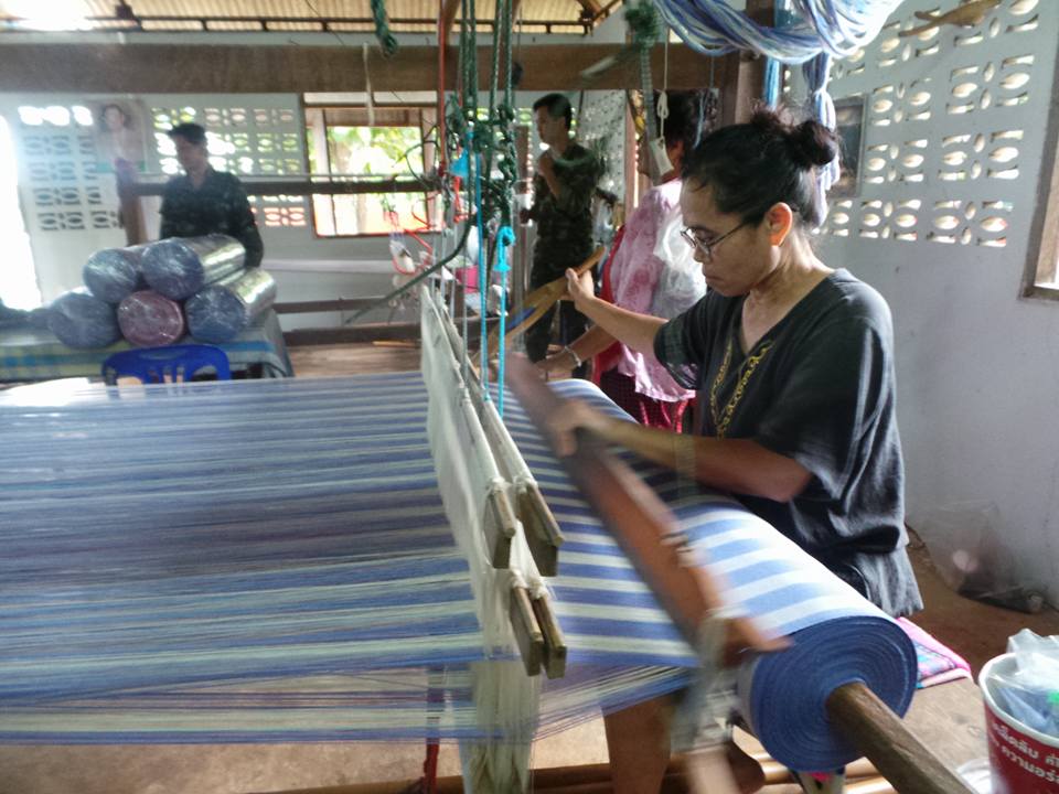 ‘ผ้าพื้นเมืองทหารผ่านศึก’ โอทอป จ.ตาก thaihealth