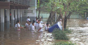 ยอดป่วยจิตน้ำท่วมพุ่ง1,600ราย