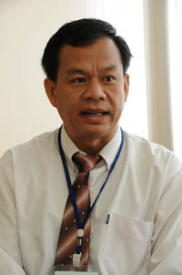 นายบุญนาว พระจอมพล รองปลัดสาธารณสุขแขวงเวียงจันทร์ 