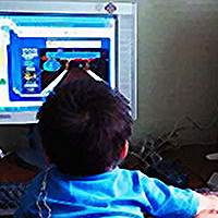 อึ้ง! เด็ก 7 ขวบนั่งดูการ์ตูนลามกภาคพิสดาร