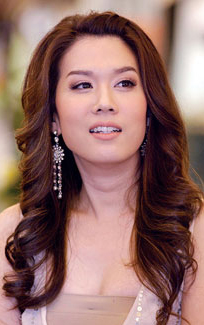 เคล็ดลับสุขภาพดี แบบ “ เมย์ เฟื่องอารมณ์”