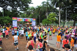thaihealth เดิน - วิ่งการกุศลเพื่อบุคคลที่มีความต้องการพิเศษ เดอะ เรนโบว์ รัน ครั้งที่ 3