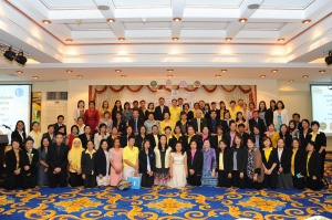  ผลการดำเนินโครงการระดับชาติเพื่อป้องกันดูแลรักษาความพิการแต่กำเนิด 3 ปีแรก(2554 - 2557) เมื่อวันที่ 19 ธันวาคม 2557 ที่ผ่านมา ณ โรงแรมตวันนา ศ.เกียรติคุณ พญ.พรสวรรค์ วสันต์ นายกสมาคมเพื่อเด็กพิการแตjกำเนิด(ประเทศไทย) แถลงผลการดำเนินโครงการระดับชาติเพื่อป้องกันดูแลรักษาความพิการแต่กำเนิด 3 ปีแรก(2554 - 2557) ว่า ความพิการแต่กำเนิด ป้องกันได้ รวมทั้งสามารถพัฒนาคุณภาพชีวิตเด็กพิการตั้งแต่แรกเกิดและครอบครัวได้ โดยต้องอาศัยความร่วมมือจากหลายภาคส่วน 

ดูรายละเอียดเพิ่มเติมได้ที่ http://goo.gl/3uWrWD