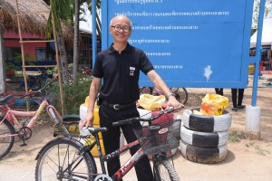 ศ.กิตติคุณ ดร.ธงชัย พรรณสวัสดิ์ ประธานชมรมจักรยานเพื่อสุขภาพแห่งประเทศไทย มูลนิธิสถาบันการเดินและการจักรยานไทย