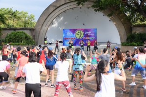Zumba Fitness Dance Party in the park