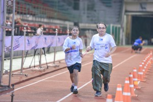วิ่งด้วยกัน Run2Gether ONE TWO THREE Bangkok