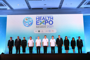แถลงข่าว Thailand International Health Expo 2021 วันที่ 10 มีนาคม 2564 ที่กรมสนับสนุนบริการสุขภาพ กระทรวงสาธารณสุข นายอนุทิน ชาญวีรกูล รองนายกรัฐมนตรี และ รัฐมนตรีว่าการกระทรวงสาธารณสุข พร้อมด้วย นายแพทย์ธเรศ กรัษนัยรวิวงค์ อธิบดีกรมสนับสนุนบริการสุขภาพ คุณเบญจมาภรณ์ ลิมปิษเฐียร ผู้อำนวยการสำนักศูนย์การเรียนรู้สุขภาวะ (สสส.) การการท่องเที่ยวแห่งประเทศไทย และสำนักงานส่งเสริมการจัดประชุมและนิทรรศการ (องค์การมหาชน) ร่วมแถลงข่าวเปิดตัวงาน “Thailand International Health Expo 2021”